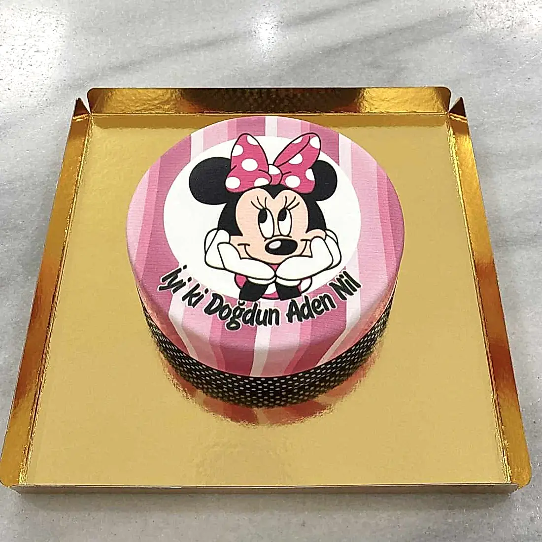 Minnie Mouse Pastası