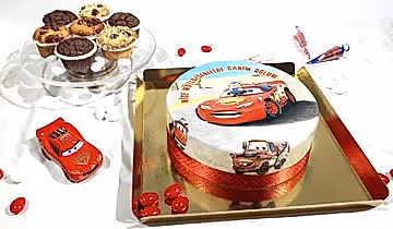 Şimşek Mcqueen Pastası