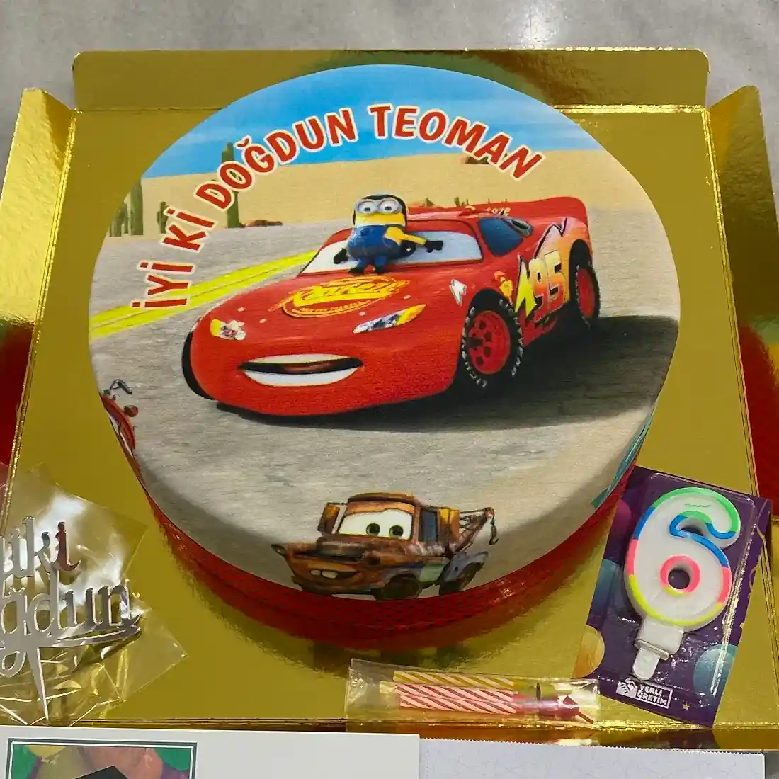 Şimşek Mcqueen Doğum Günü Pastası