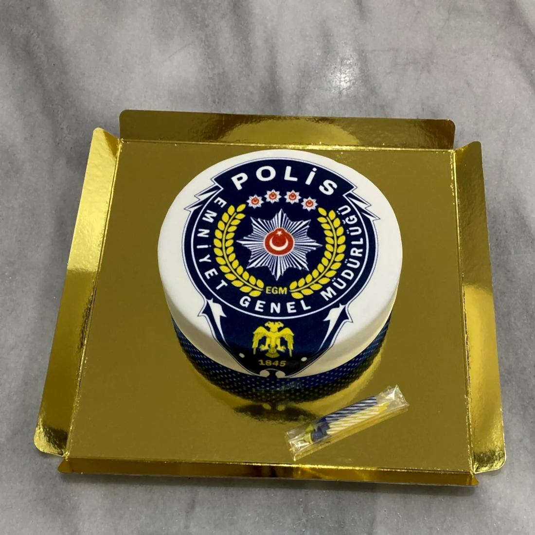 Polis Rozet Pastası