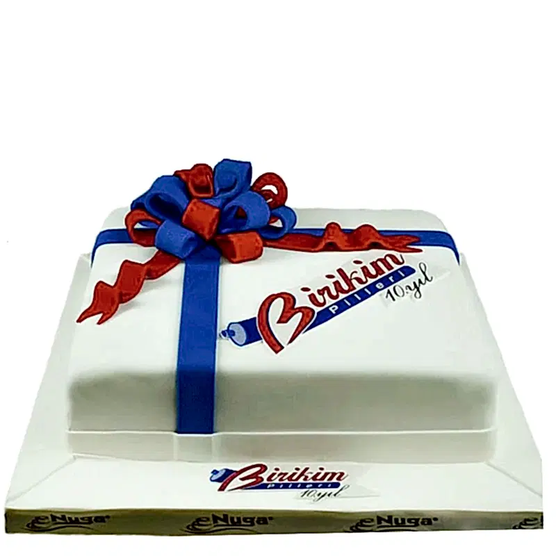 Kurumsal Logolu Fiyonklu Pasta